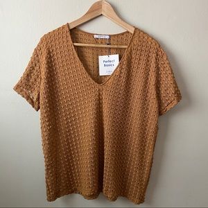 🆕👚 Zara short sleeve knit tee